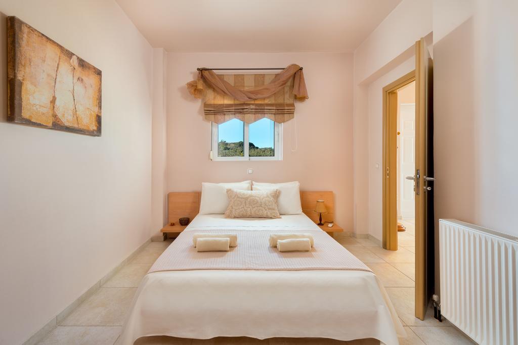 Marysol Luxury Villa 根纳迪 外观 照片