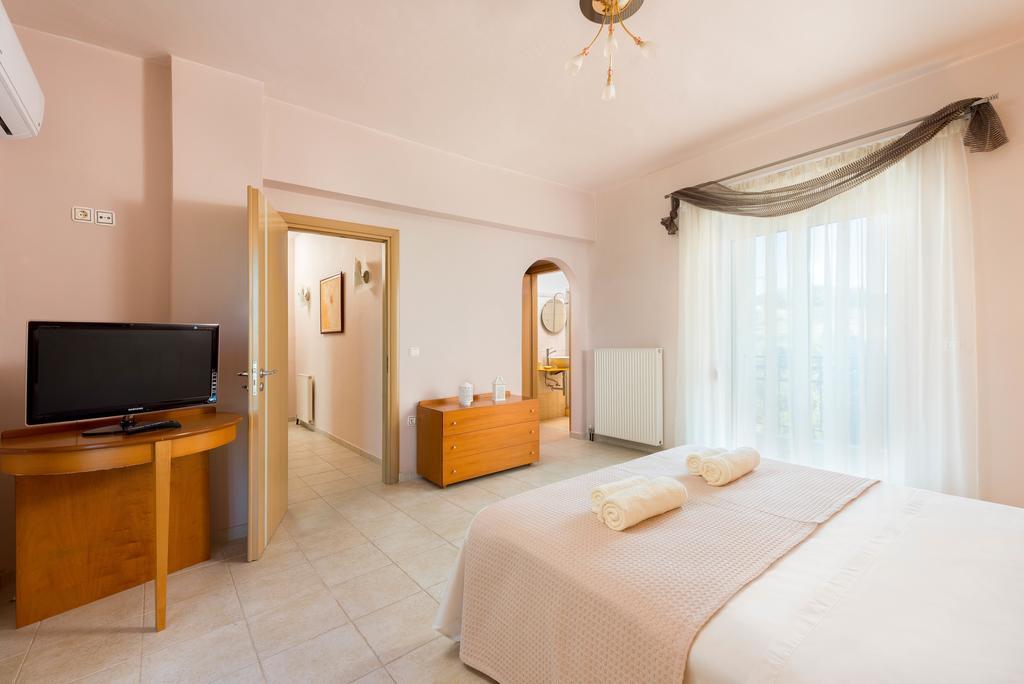 Marysol Luxury Villa 根纳迪 外观 照片