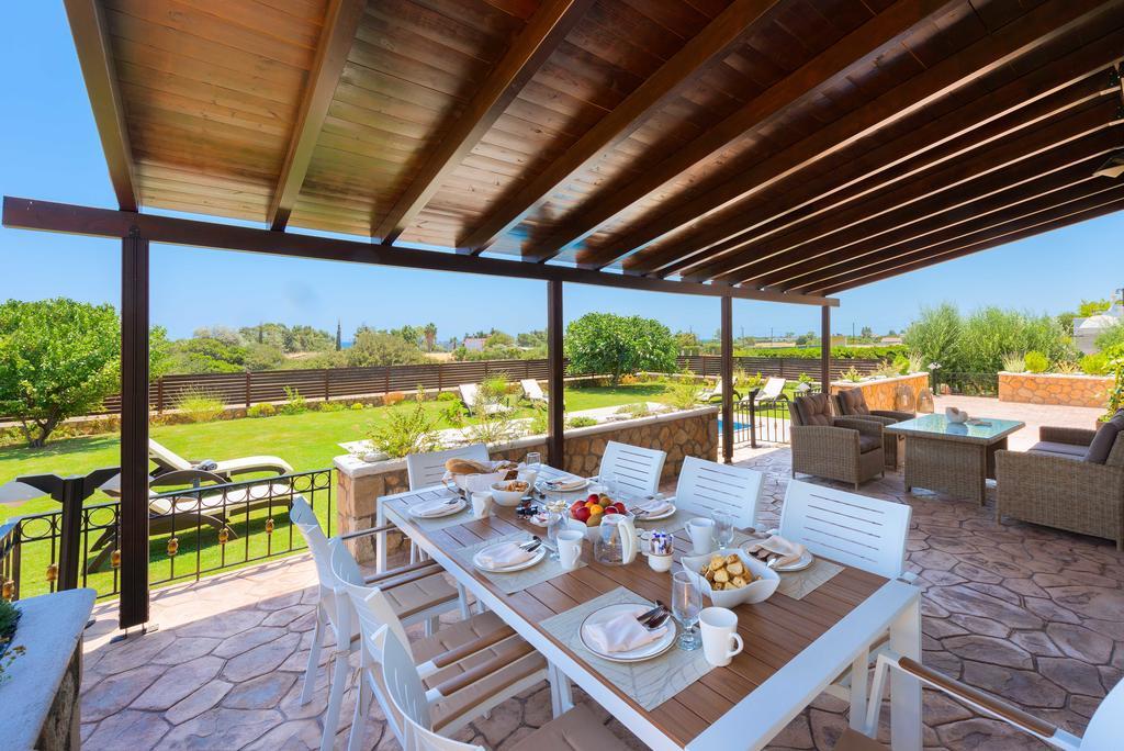 Marysol Luxury Villa 根纳迪 外观 照片
